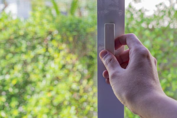 Bug Screen Installation